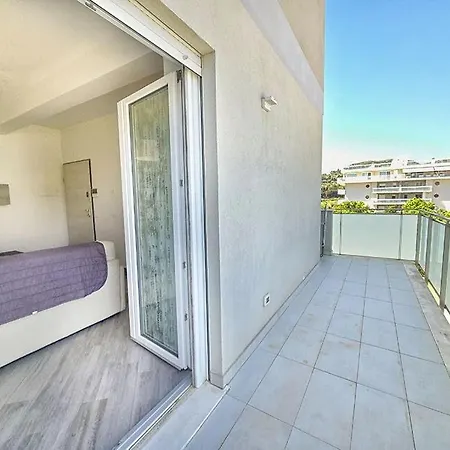 Ampio Trilocale Adriatico Vicino Al Mare Con Posto Daire *